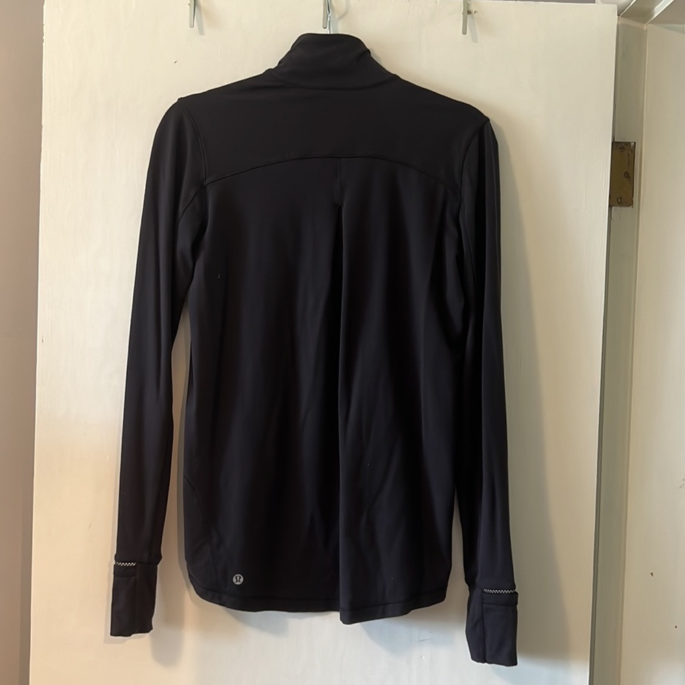 Lululemon half zip - Picture 5 of 6